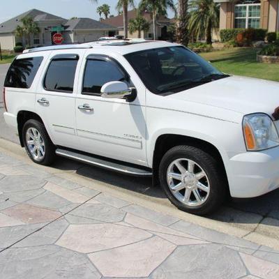 2013 GMC YUKON DENALI 123,095 MILES NO ACCIDENTS $13,995
