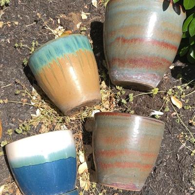 Lot Of 4 Flower Pots 