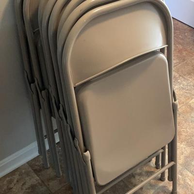 Set Of 8 Metal Folding Chairs 