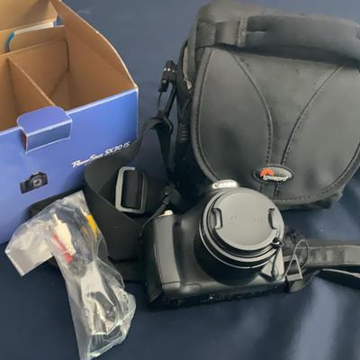 Canon PowerShot With Case 