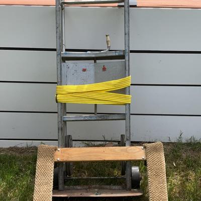 Dolly And Moving Platform 