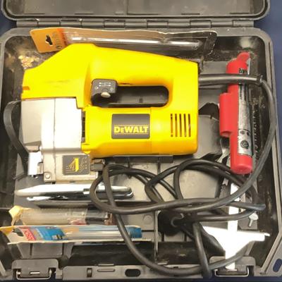 Corded Dewalt Jigsaw With Blades 