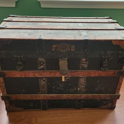 Flat Top Steamer Trunk