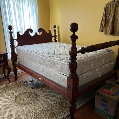 Antique 3/4 Rope Bed