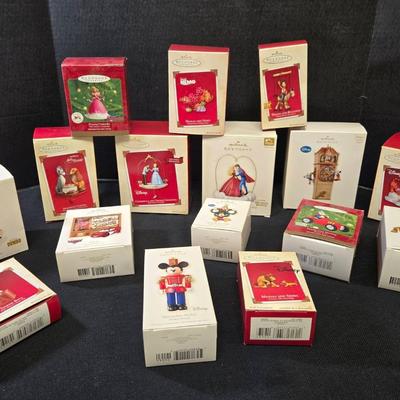 16 Hallmark Keepsake Ornaments Disney Pixar 