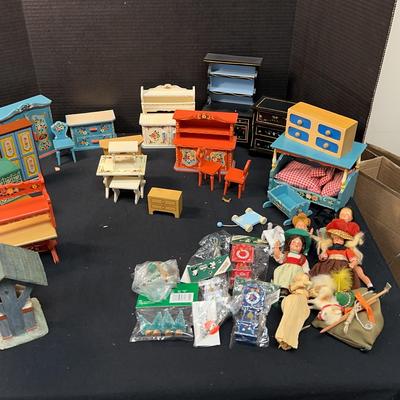 Painted Dollhouse Furniture