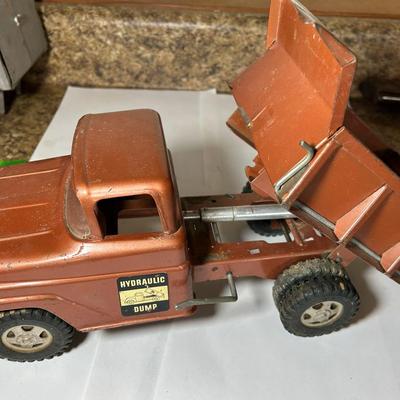 Vintage Pressed Steel Tonka Toys “Hydraulic” Dump Truck 