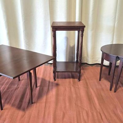 3 Pc Vintage Small Tables, Craftique