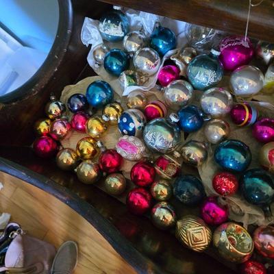 Vintage ornaments 