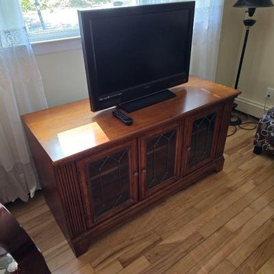 Tv stand