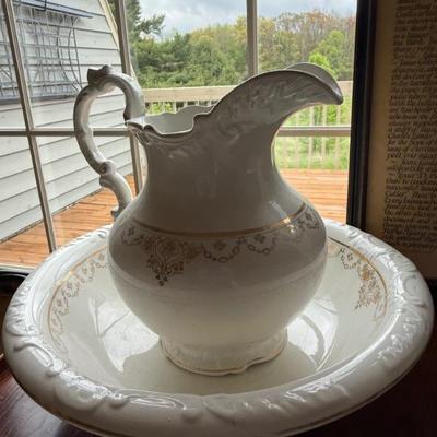 Antique wash basin and pitcher