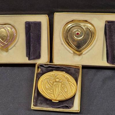 Estèe Lauder Compacts
