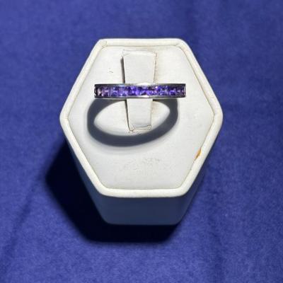 Sterling Silver Ring tw 0.115 oz Size 8