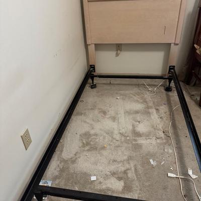 1970sTwin Bed headboard and frame
