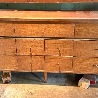 MCM dresser