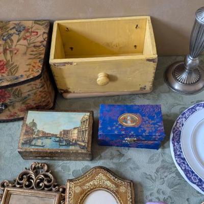 Sale Photo Thumbnail #154