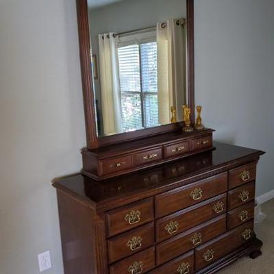 Sale Photo Thumbnail #245