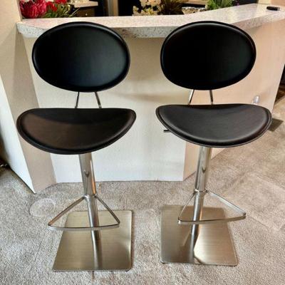 Pair of Modern Swivel Bar Stools – Dania Style, Faux Leather & Chrome	