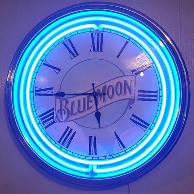 Bluemoon Neon Light Up Clock