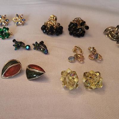 Ten pairs clip on earrings