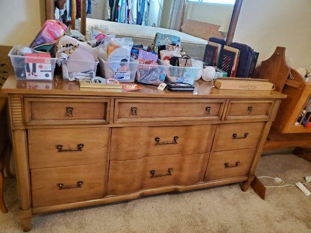 Sale Photo Thumbnail #70