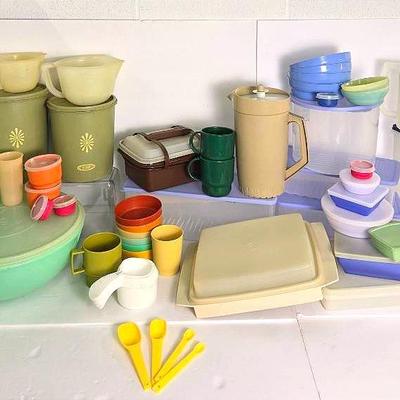 Vintage & Contemporary Tupperware