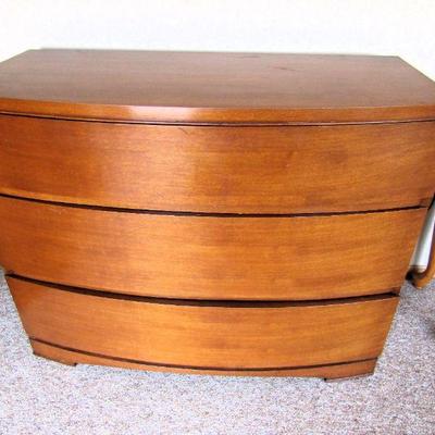 Sale Photo Thumbnail #182: Mid-century dresser