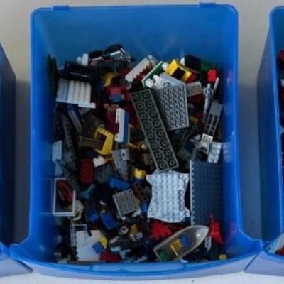 Sterilite 3 Drawer Organizer Full Of Assorted Legos And Mega Blok Pieces