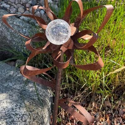 Vintage Metal Yard Art Flower With Solar Glass Globe Center