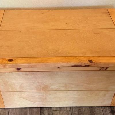 Vintage Pine Wood Bunkhouse Toy Box By Trendwood 