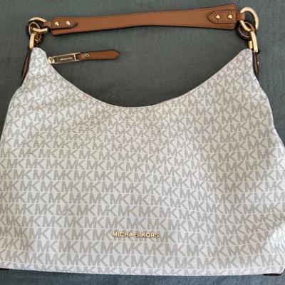Michael Kors Isabella Shoulder Bag Purse