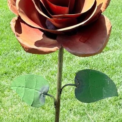Hand Made Folk Art Metal 2 Piece Flower Yard Art