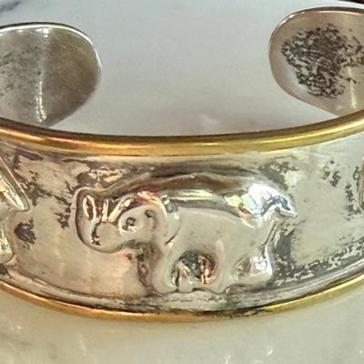 Vintage Taxco Mexico Sterling Silver Elephant Bangle  Bracelet -  30.8 Grams