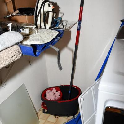 697 laundry room