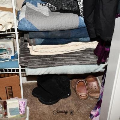 571 bedroom a