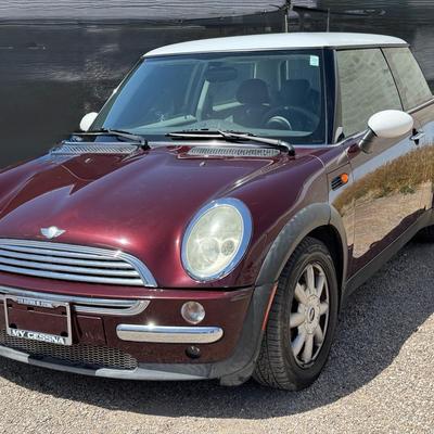 2002 Mini Cooper, Low Miles 