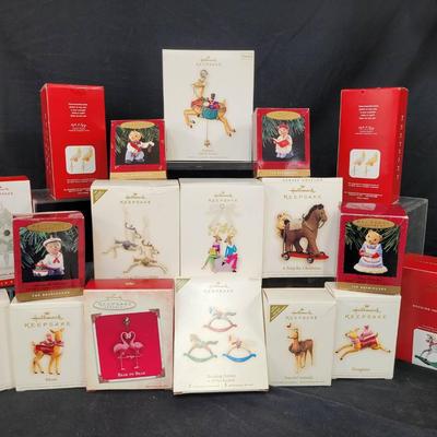 Hallmark Keepsake Ornaments: Animals 