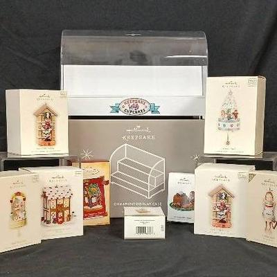 Hallmark Keepsake Ornament Covered Display Case + Ornaments 