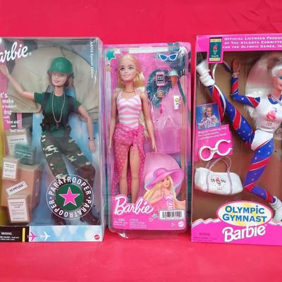 AAFES Special Edition Paratrooper Barbie Box Set And More