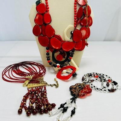 Nice Lot of Chicos & More Necklaces in Hues of Red