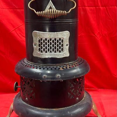Vintage Perfection Kerosene Oil Heater