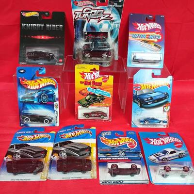 Hot Wheels Car Tunerz "2002 Cadillac Escalade" Model Car And More