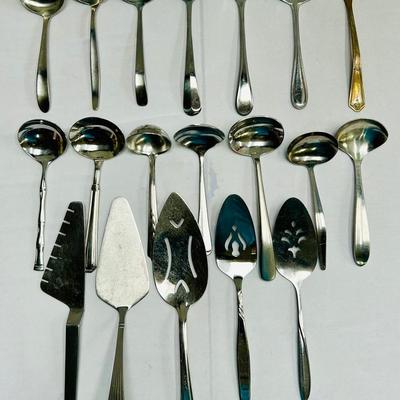 Ladles and Pie / Cake Servers