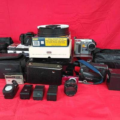 Sony CCD-TRV70 Handheld Camcorder W/ Vintage Camera Equipment