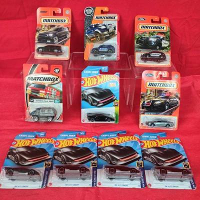 Matchbox 2018 Dodge Durango Model Car W/ Mattel Car Collection