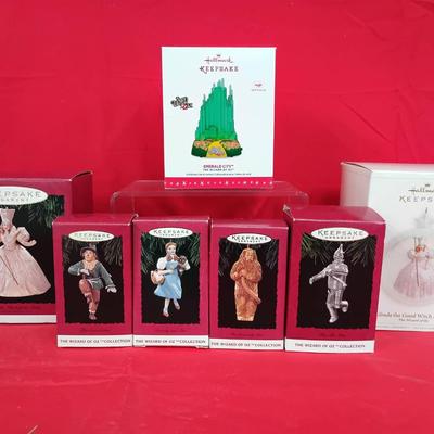 Hallmark Keepsake "Wizard Of Oz" 7pc Ornament Set