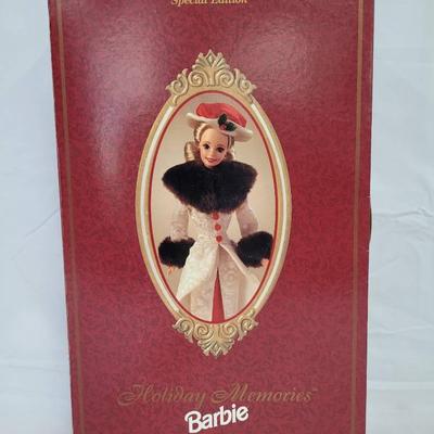 Hallmark Special Edition Holiday Memories Barbie NIB