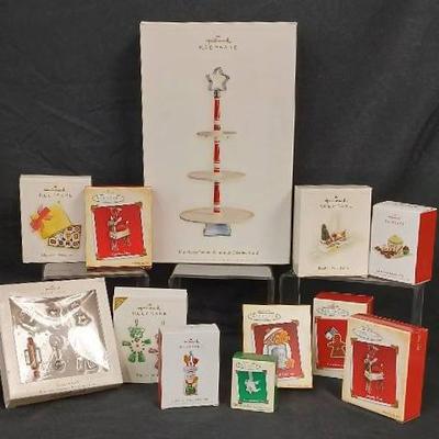 Hallmark Keepsake Three Tier Display Stand + Ornaments
