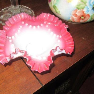 Steffans ruffled fenton tidbit