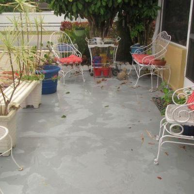 Steffans patio view with furniture